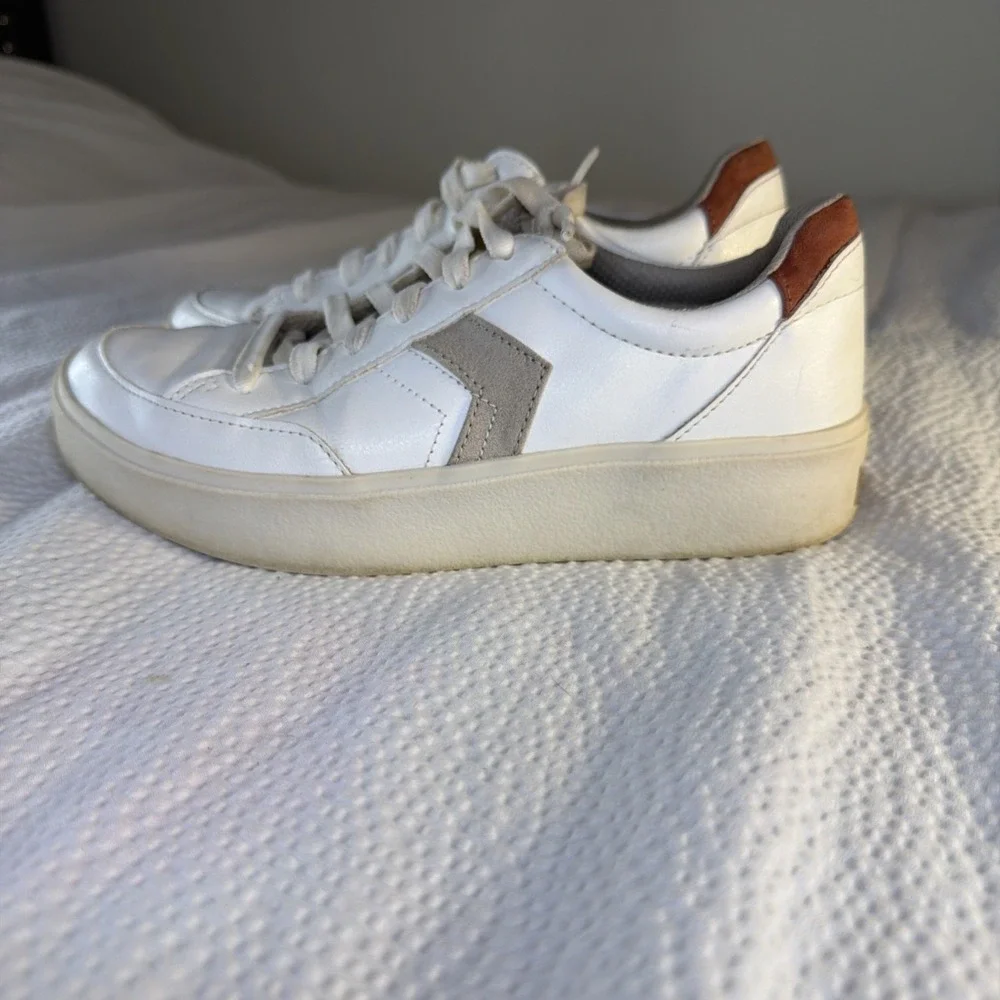 Dr. Scholls Shoes Womens 6 Low Top Sneakers White Faux Leather